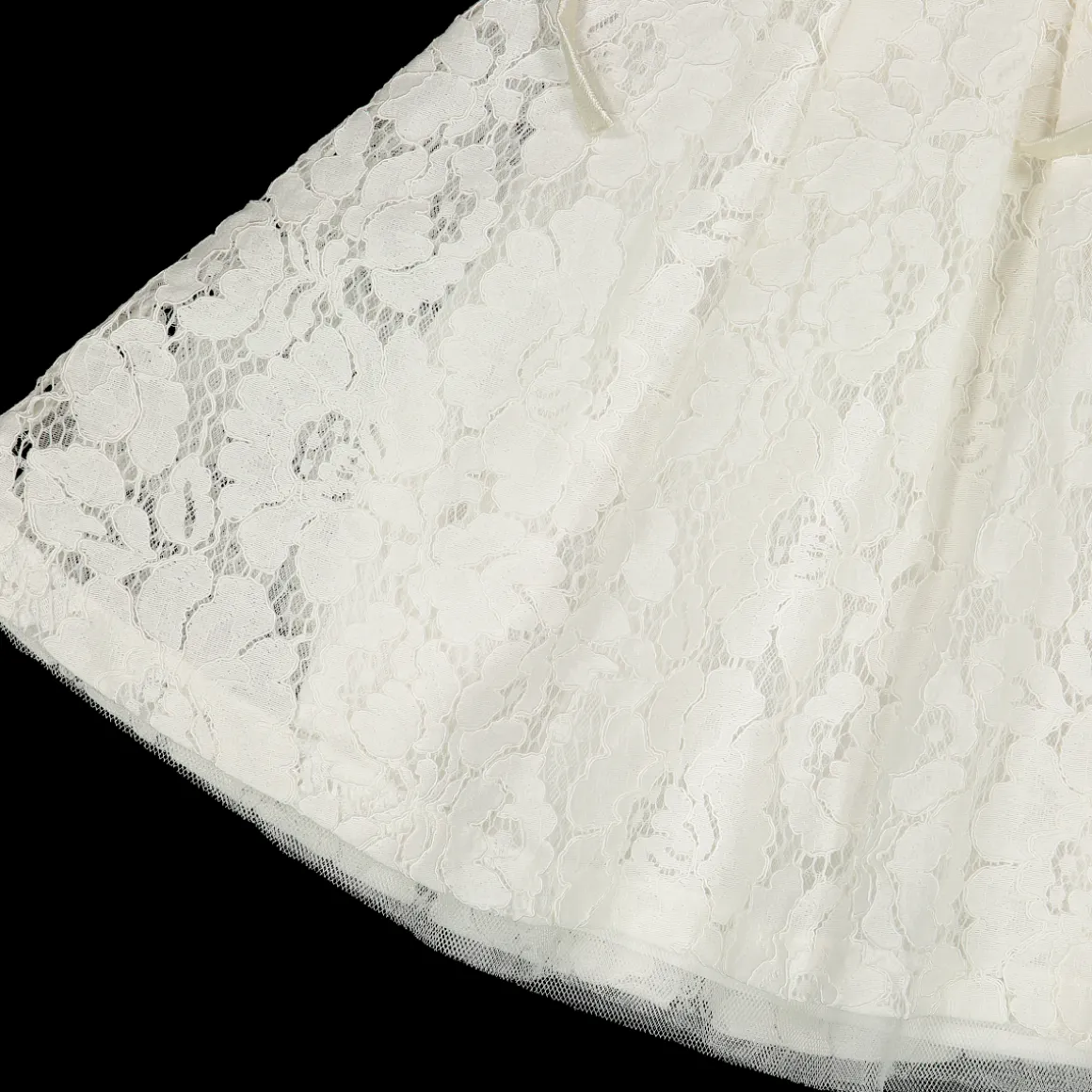 Abito elegante in pizzo da bambina