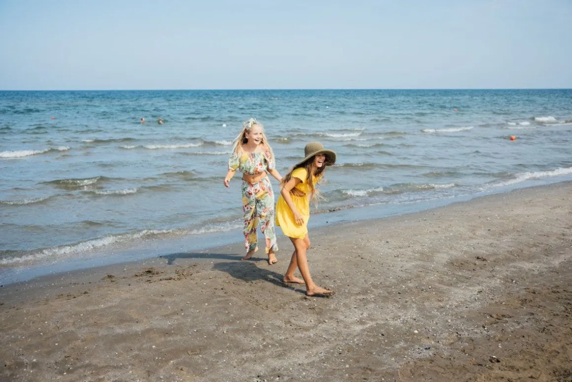 Abito in misto lino per bambina