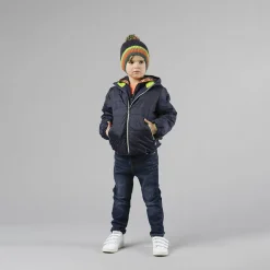 Berretto da bambino con pom pom
