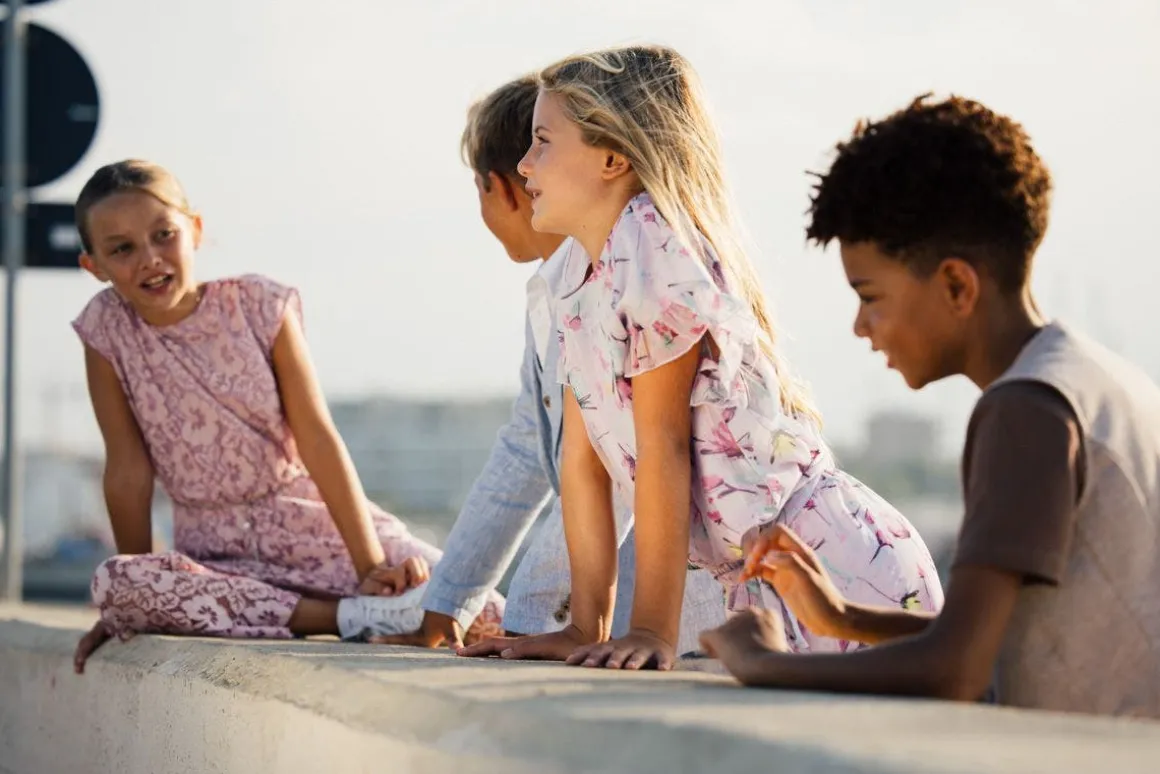 Blusa in creponne stampato per bambina