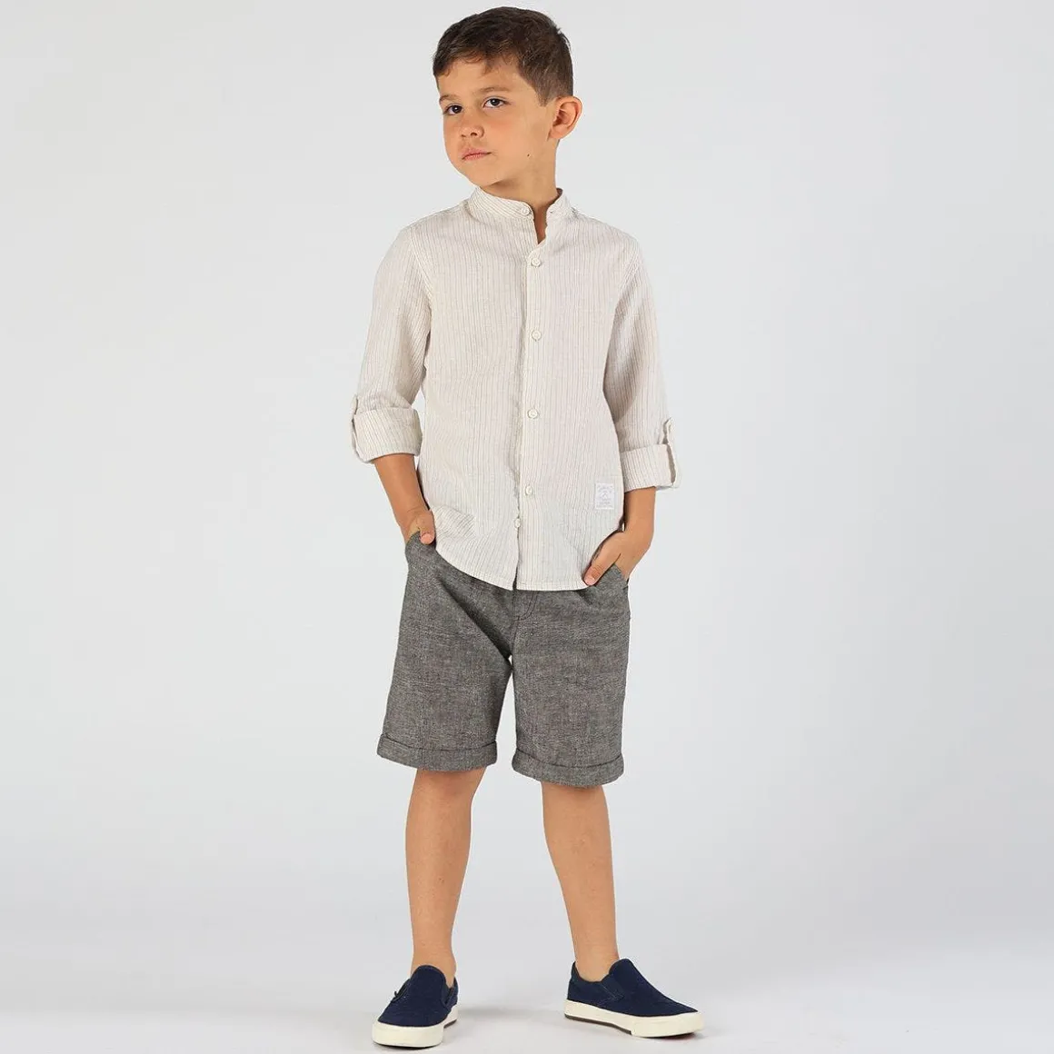 Camicia con collo alla coreana rigata da bambino