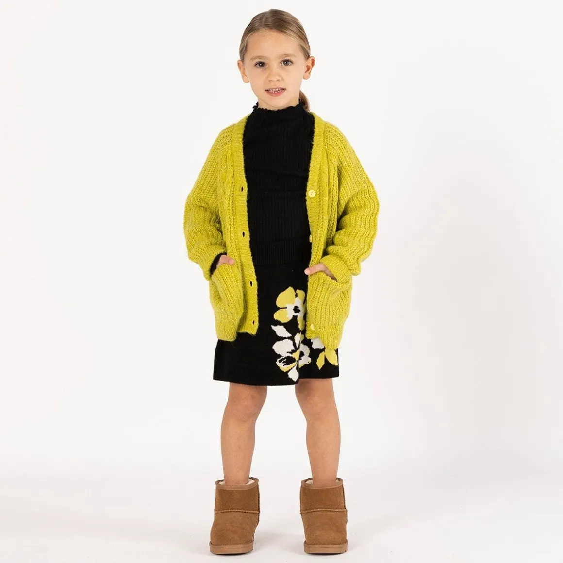 Gonna in tricot con fiori per ragazza