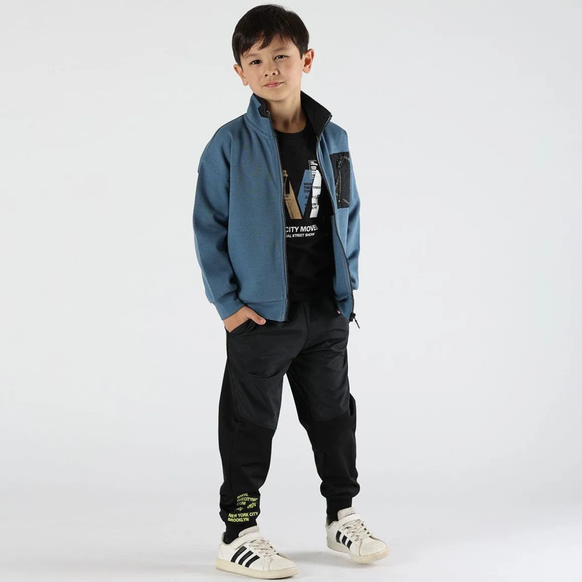Maglia con zip da bambino