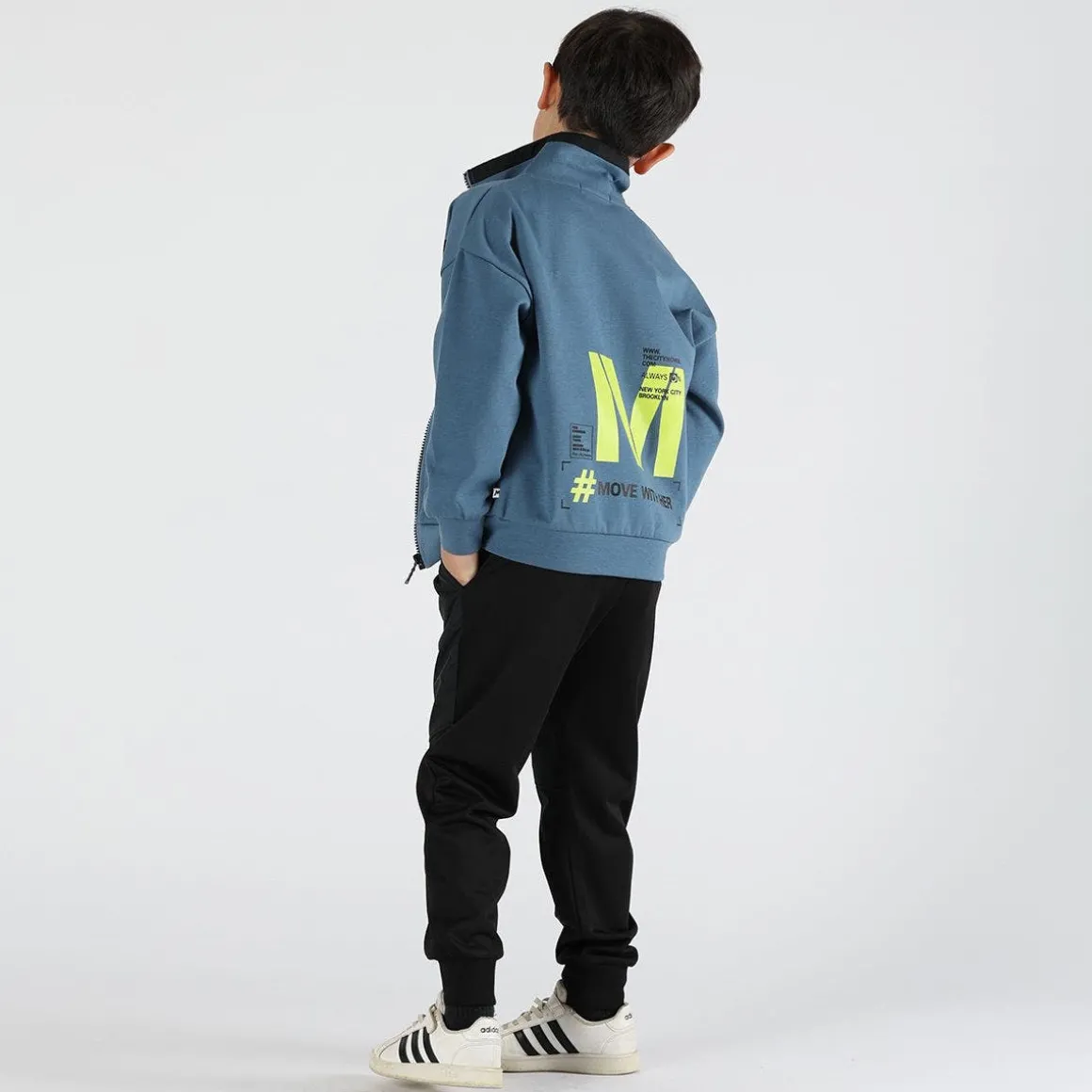 Maglia con zip da bambino