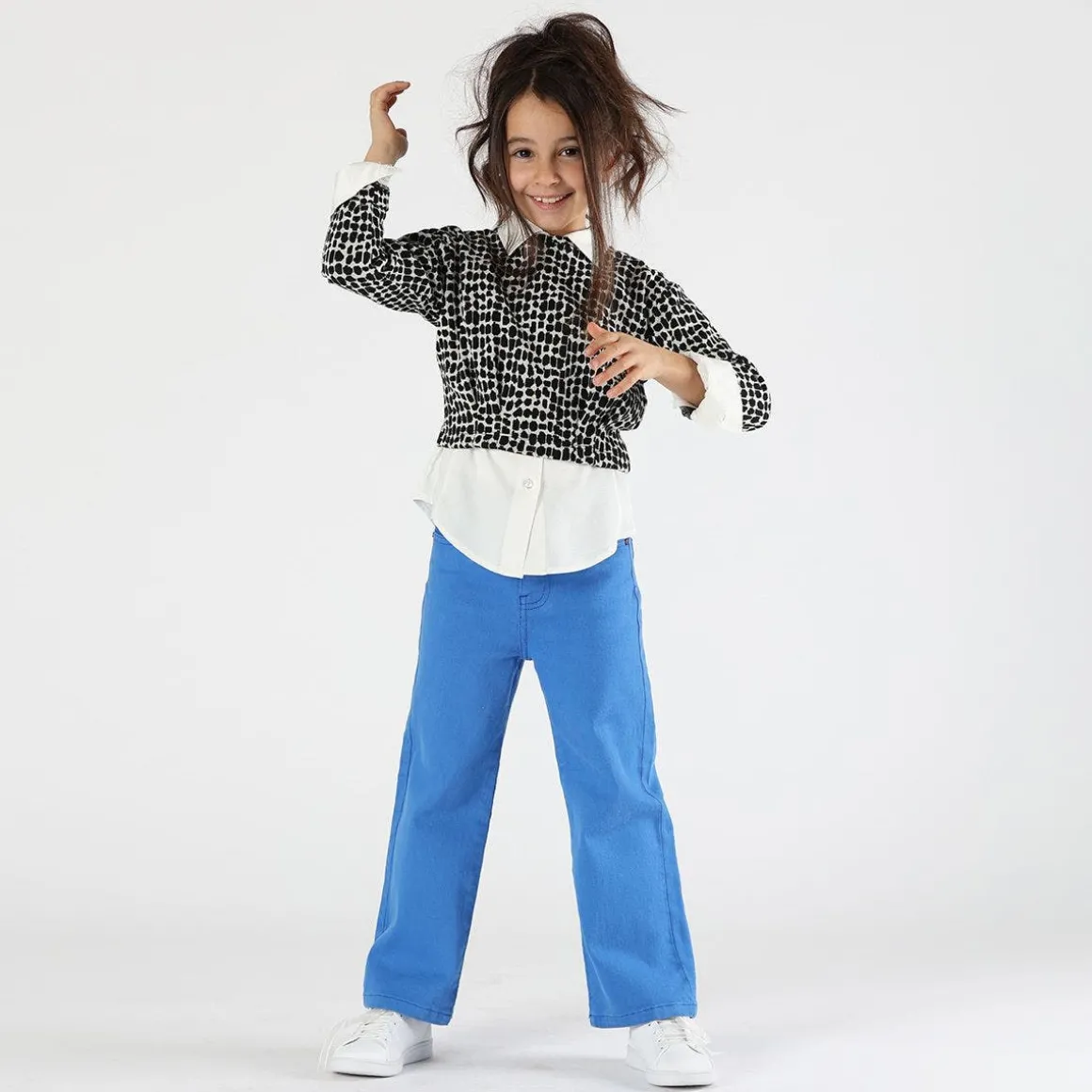 Maglia cropped bianca e nera bambina