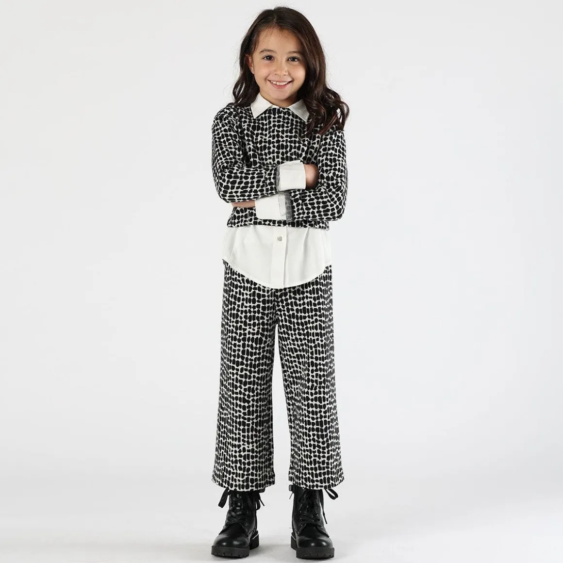 Maglia cropped bianca e nera bambina