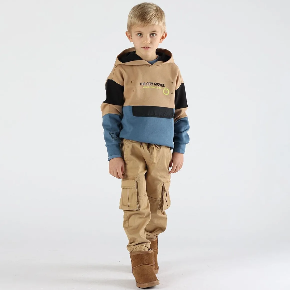 Maglia da bambino con cappuccio