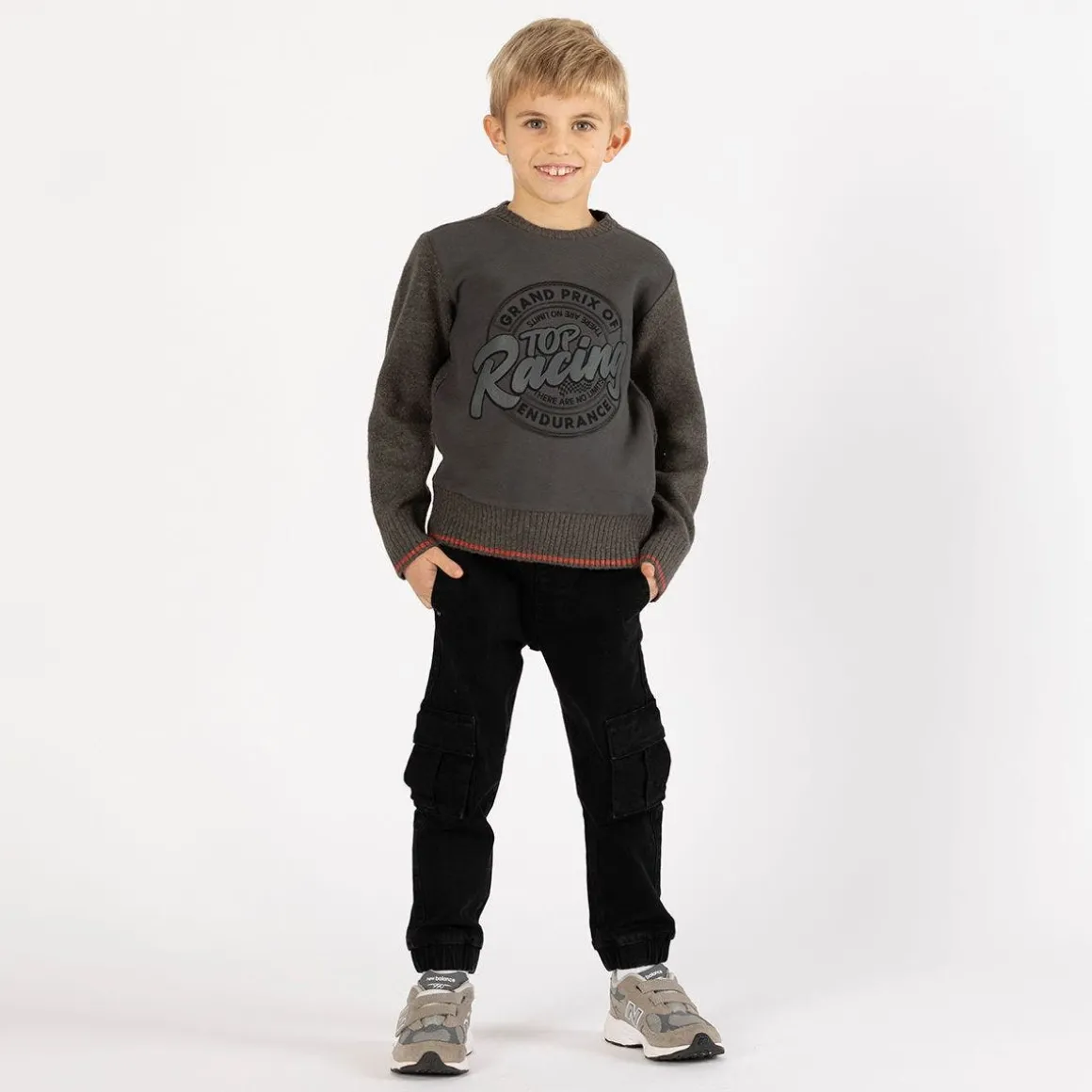 Maglia in tricot e felpa per ragazzo