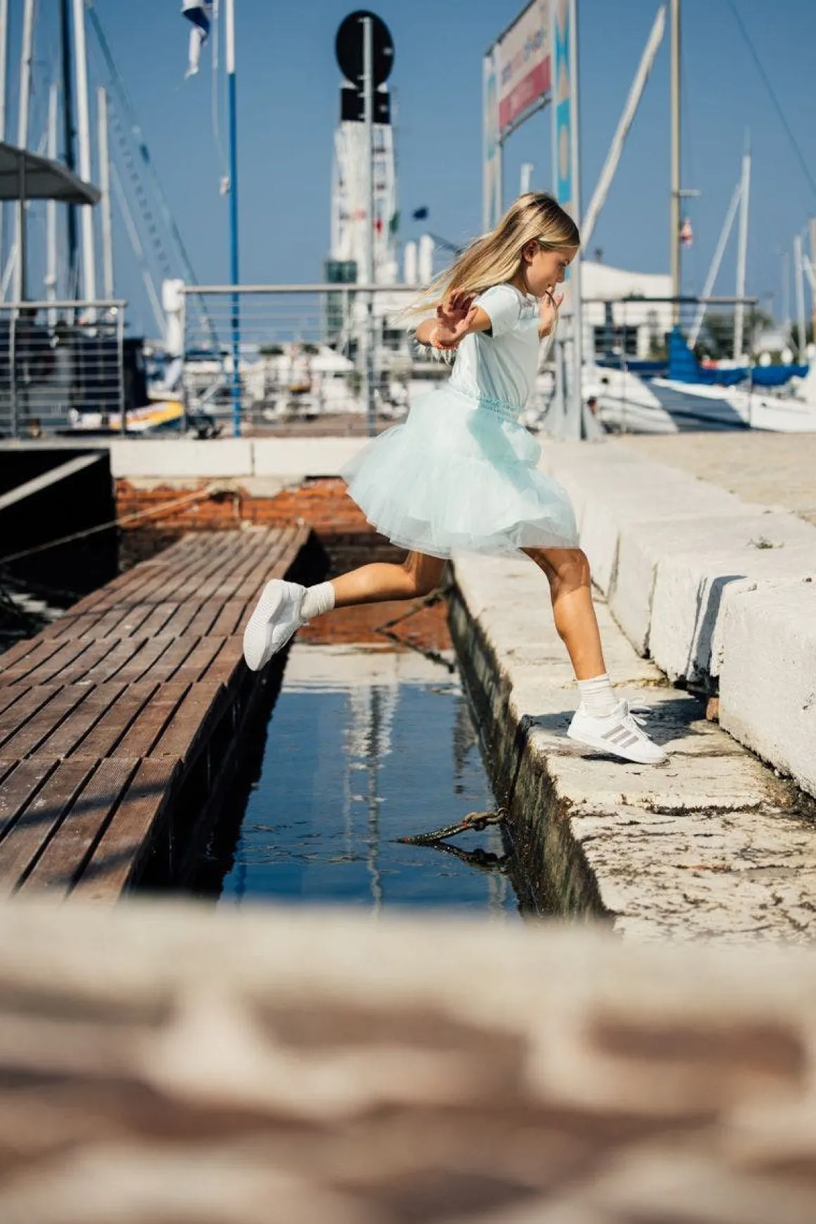 Maglietta con tulle per bambina