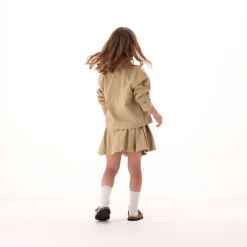 T-shirt con ricamo per bambina