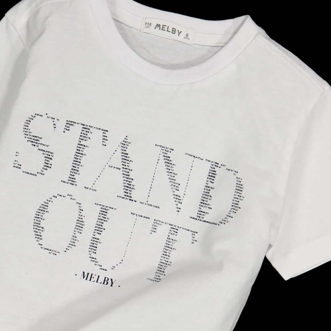 T-shirt con scritta da bambino
