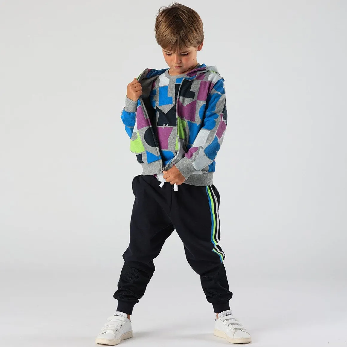 T-shirt da bambino con logo MELBY allover