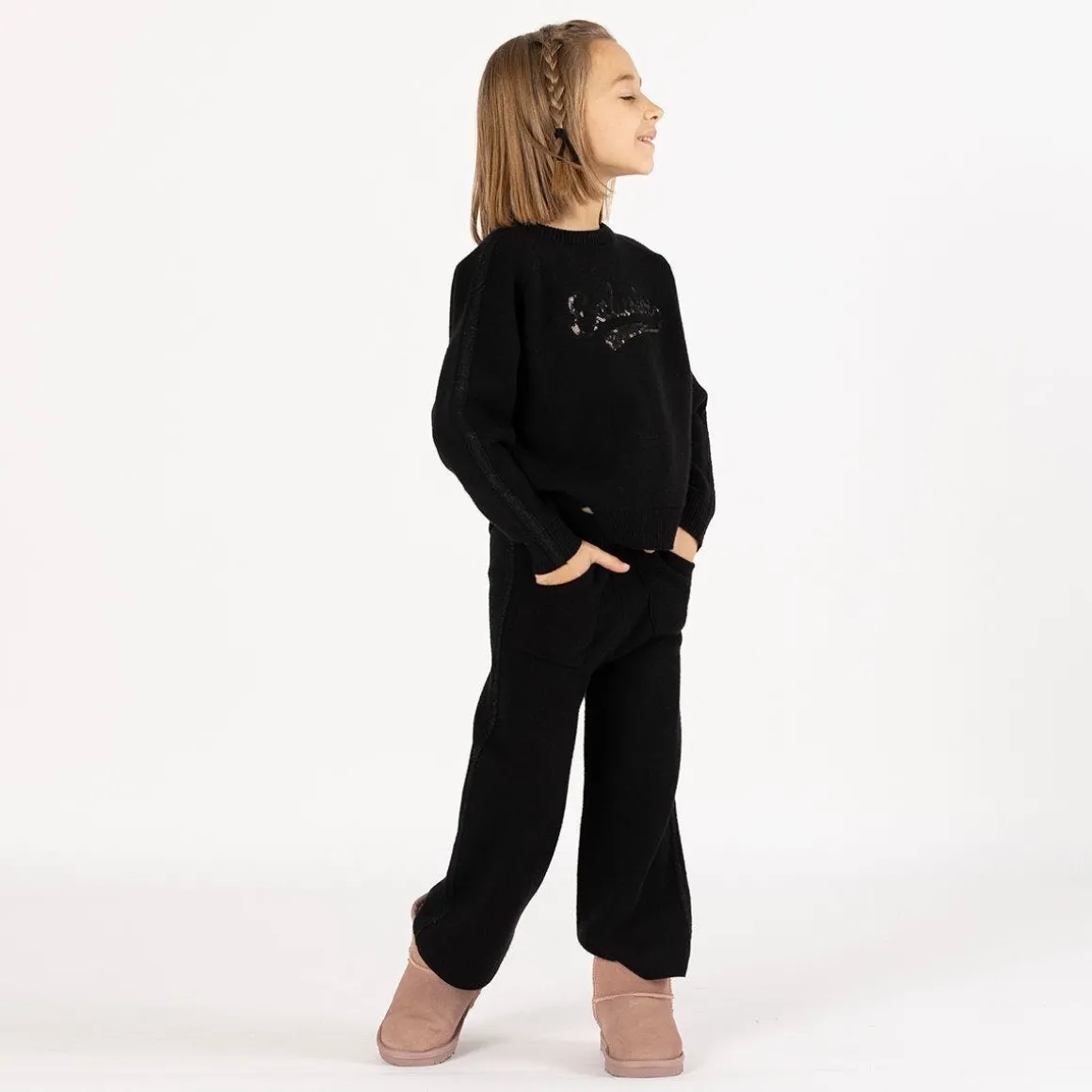 Tuta elegante in tricot per bambina