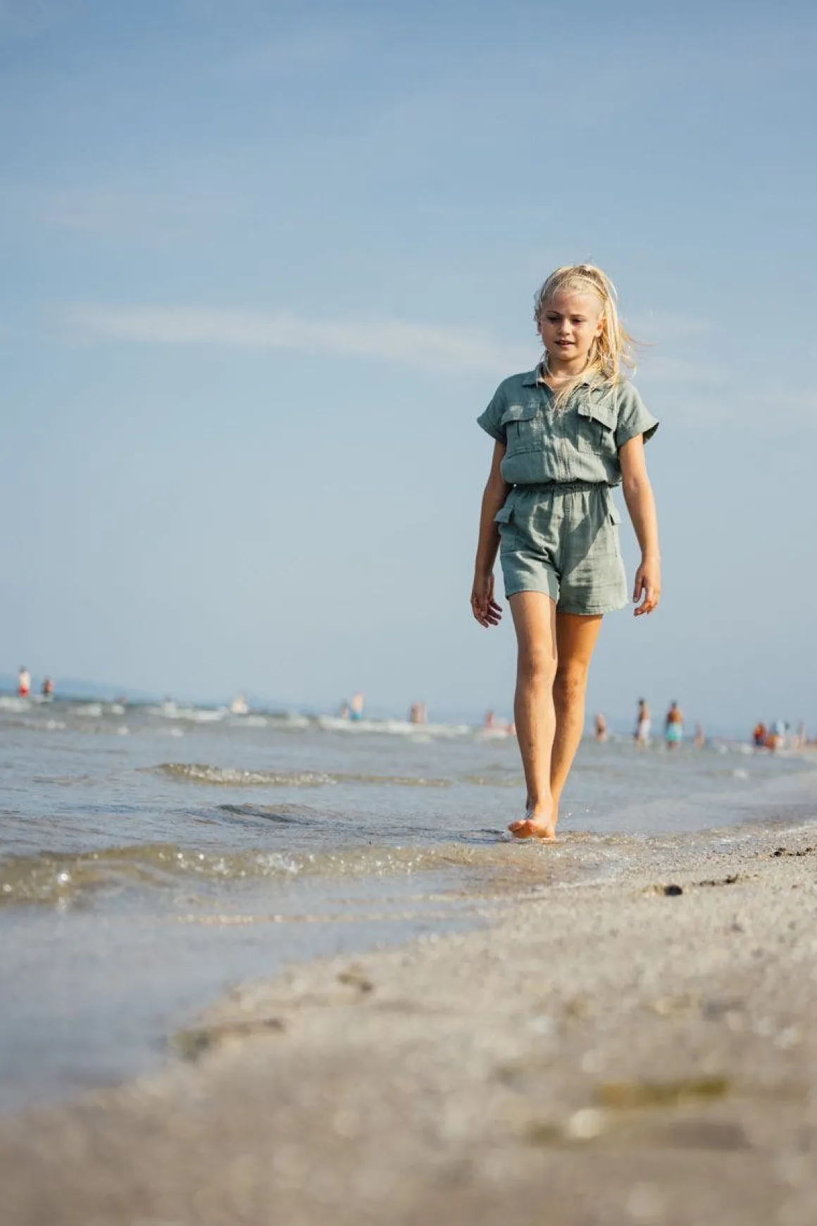 Tuta in misto lino per bambina