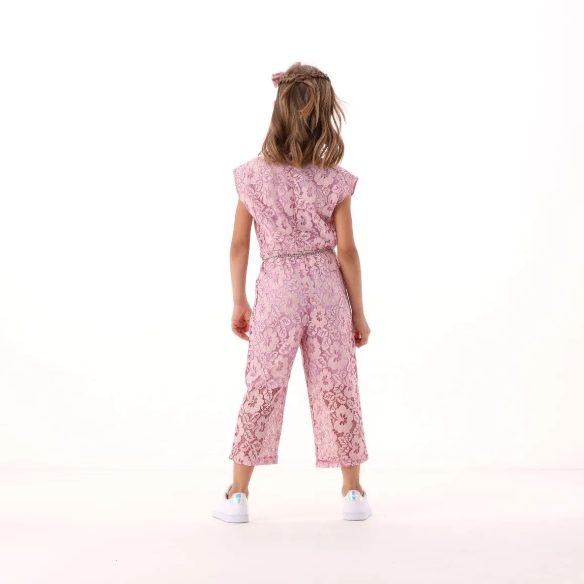 Tuta in pizzo per bambina