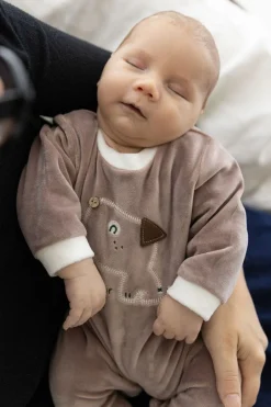 Tutina con piede in ciniglia mano morbida per neonato