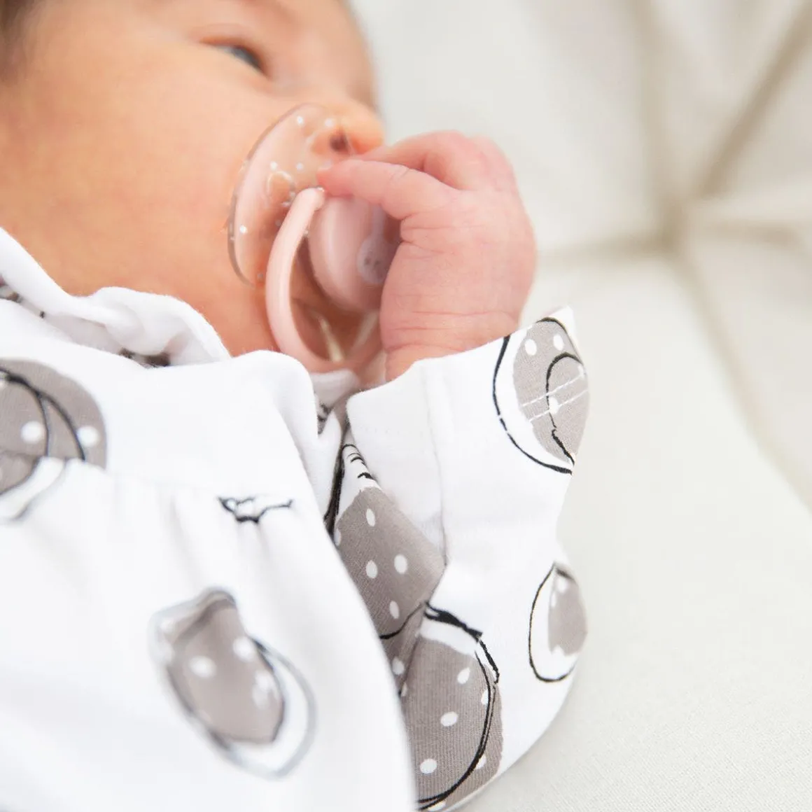 Tutina in jersey stampato da neonata